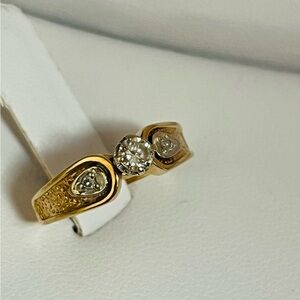 14K Gold Ring with Genuine Earth Diamonds